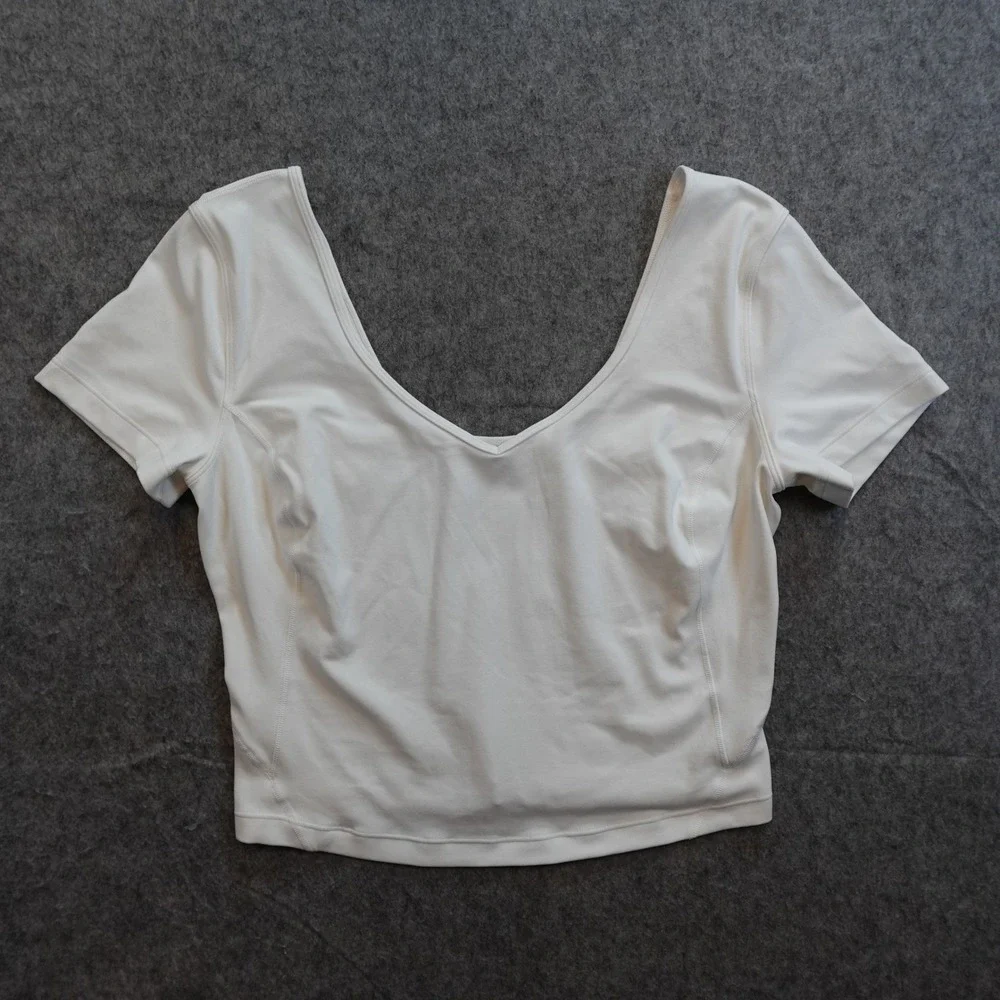 Lululemon Top Womens 4/6? White‎ Align TShirt VNeck Short Sleeve Fitted Cropped